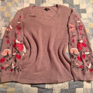 Size Small Floral Embroidered Mauve Sweater